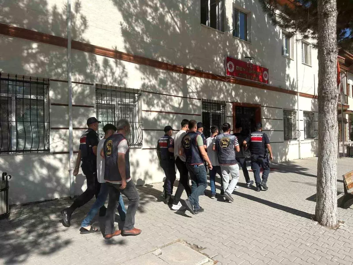 Eskişehir'de 144 Bin Lira Dolandırıcılık Olayında 4 Şüpheli Tutuklandı