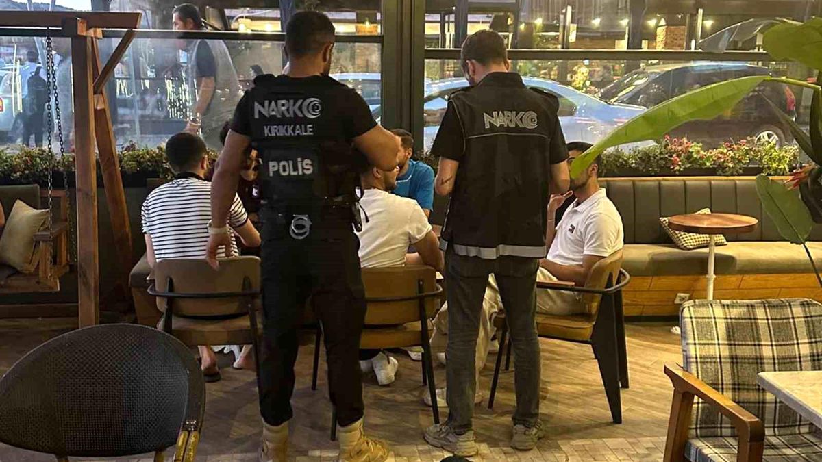 Kırıkkale'de Narkotik Denetimi: 622 Kişi ve 144 Araç Kontrol Edildi