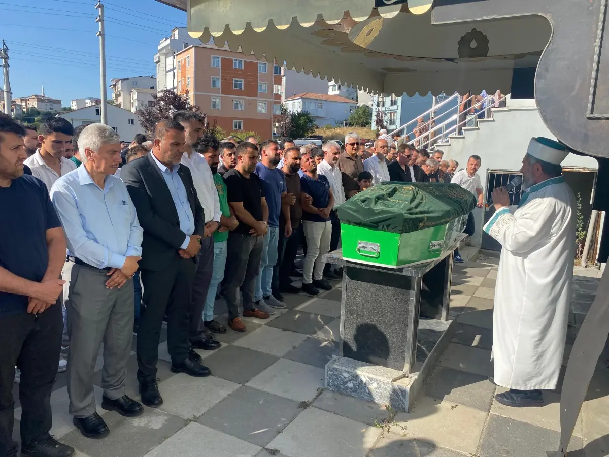 İntihar Eden Zabıta Personeli Toprağa Verildi