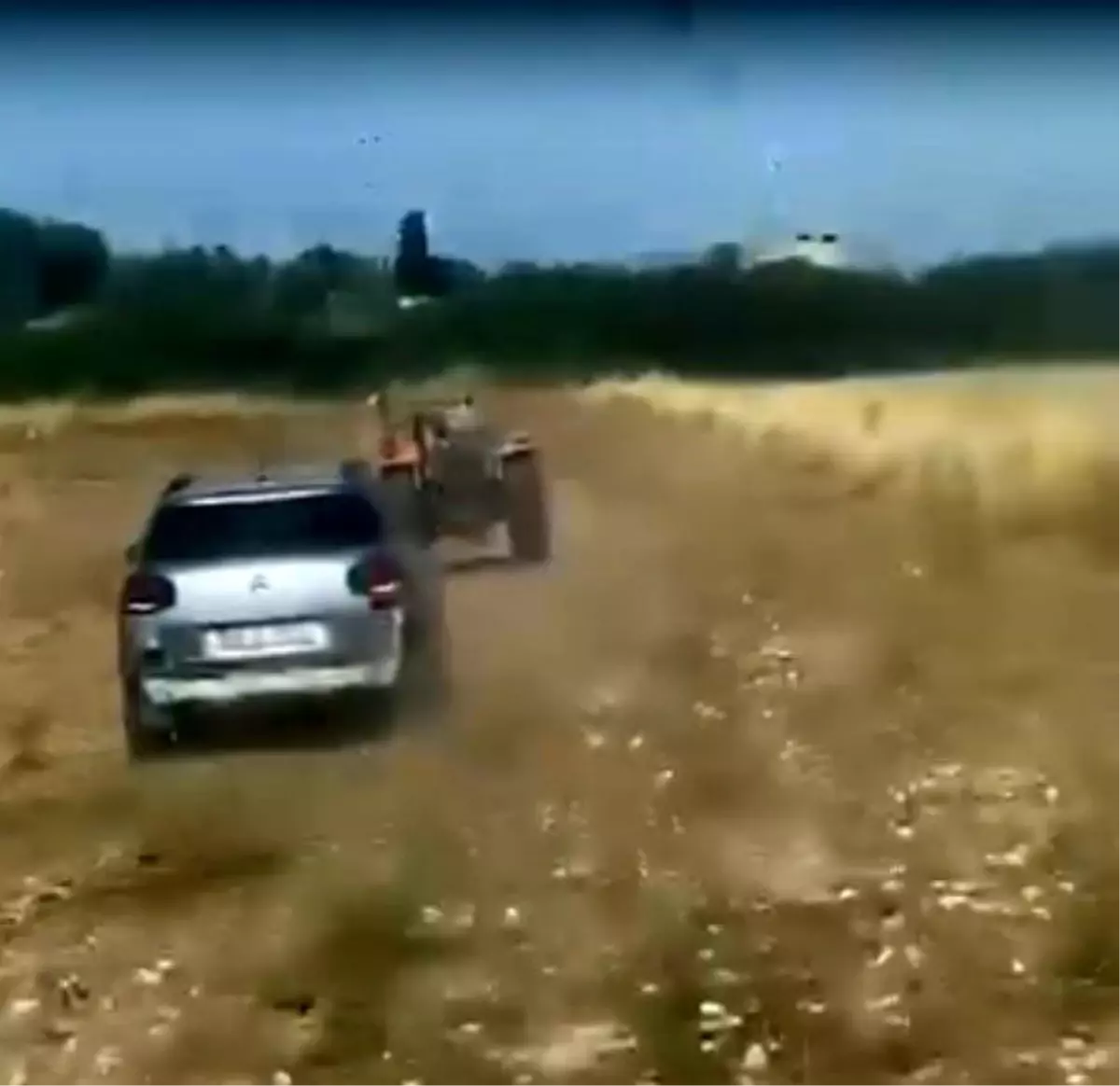 Alkollü Traktör Sürücüsü Yakalandı