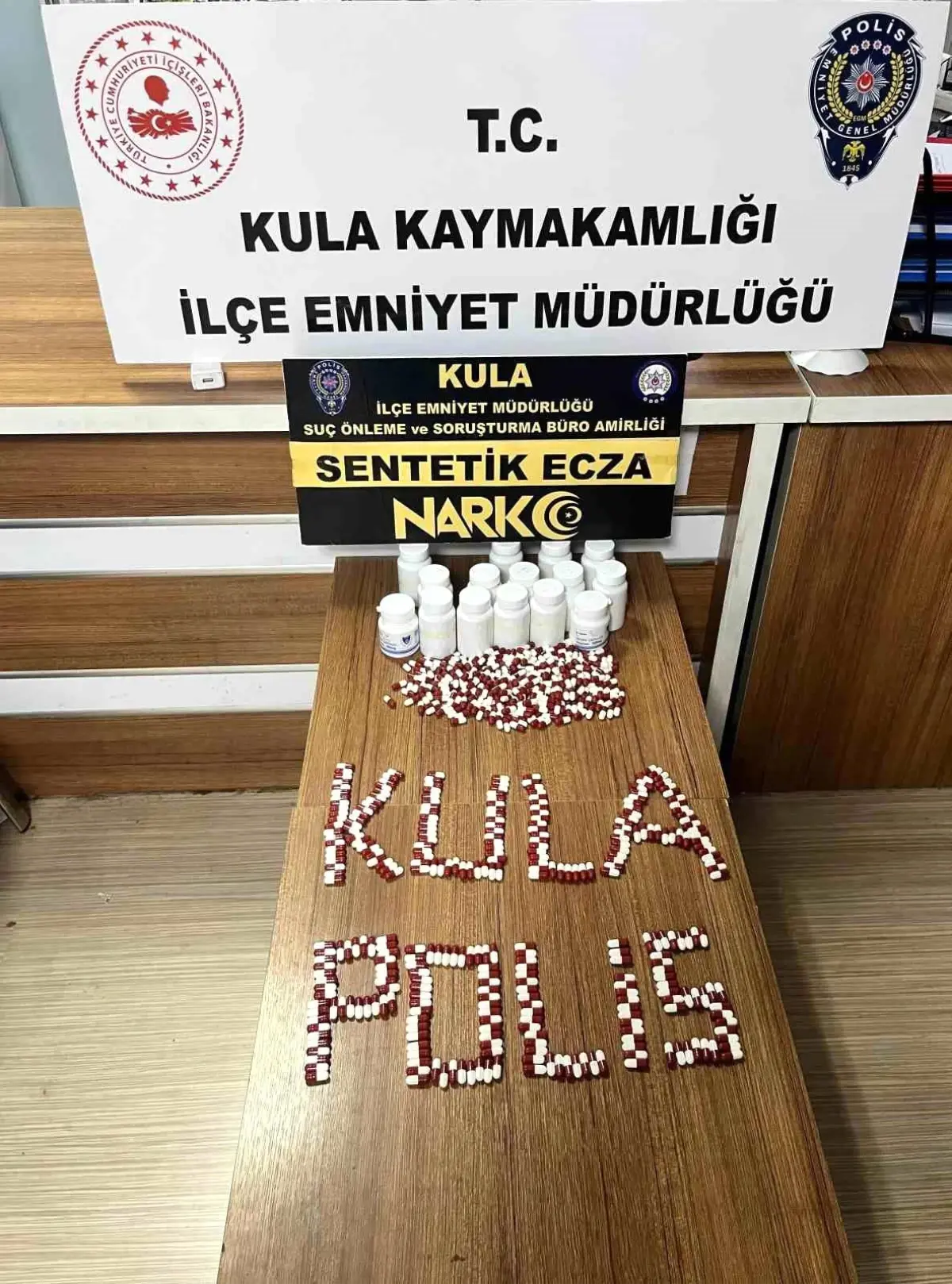 Kula'da Uyuşturucu Operasyonu: 804 Sentetik Ecza Ele Geçirildi