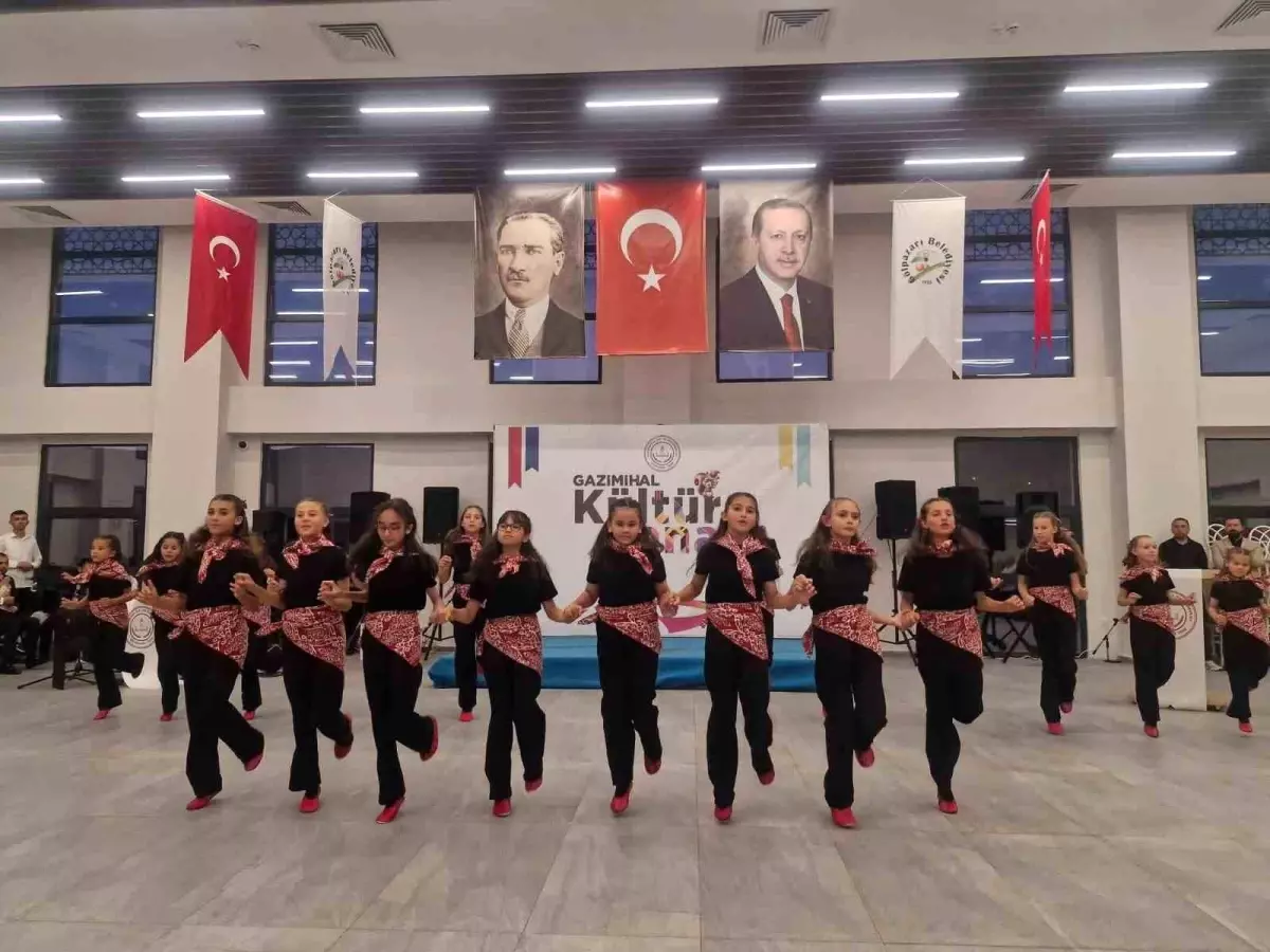 Bilecik'te Kültür ve Sanat Gecesi Coşkuyla Kutlandı