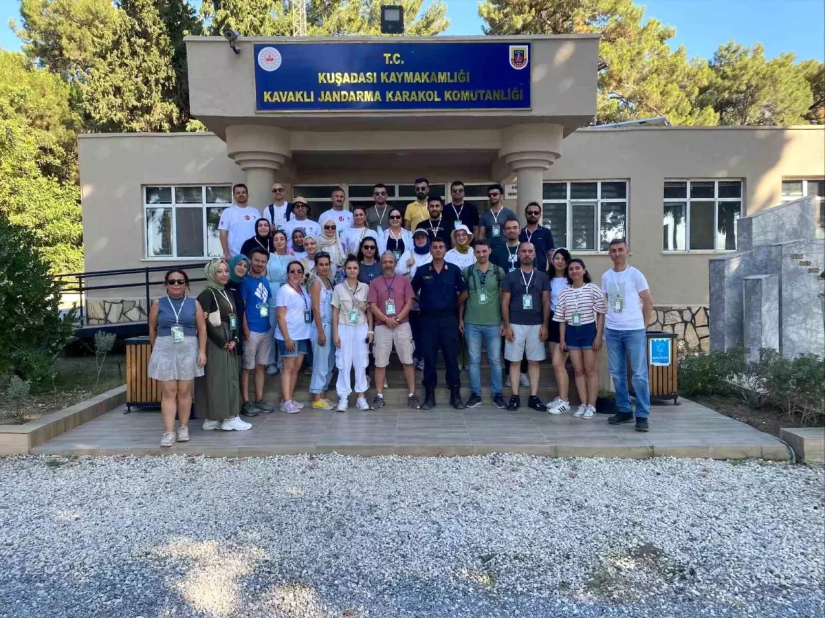 Öğretmenler 'Okulum Doğa, Materyalim Doğal' Projesi Kapsamında Jandarma Karakolunu Ziyaret Etti