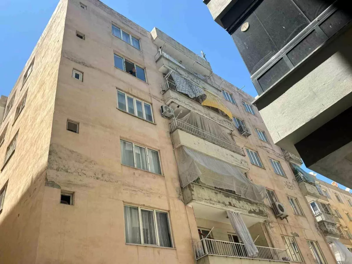 Birecik'te Temizlikçi Kadın 4. Kattan Düştü, Hayatını Kaybetti