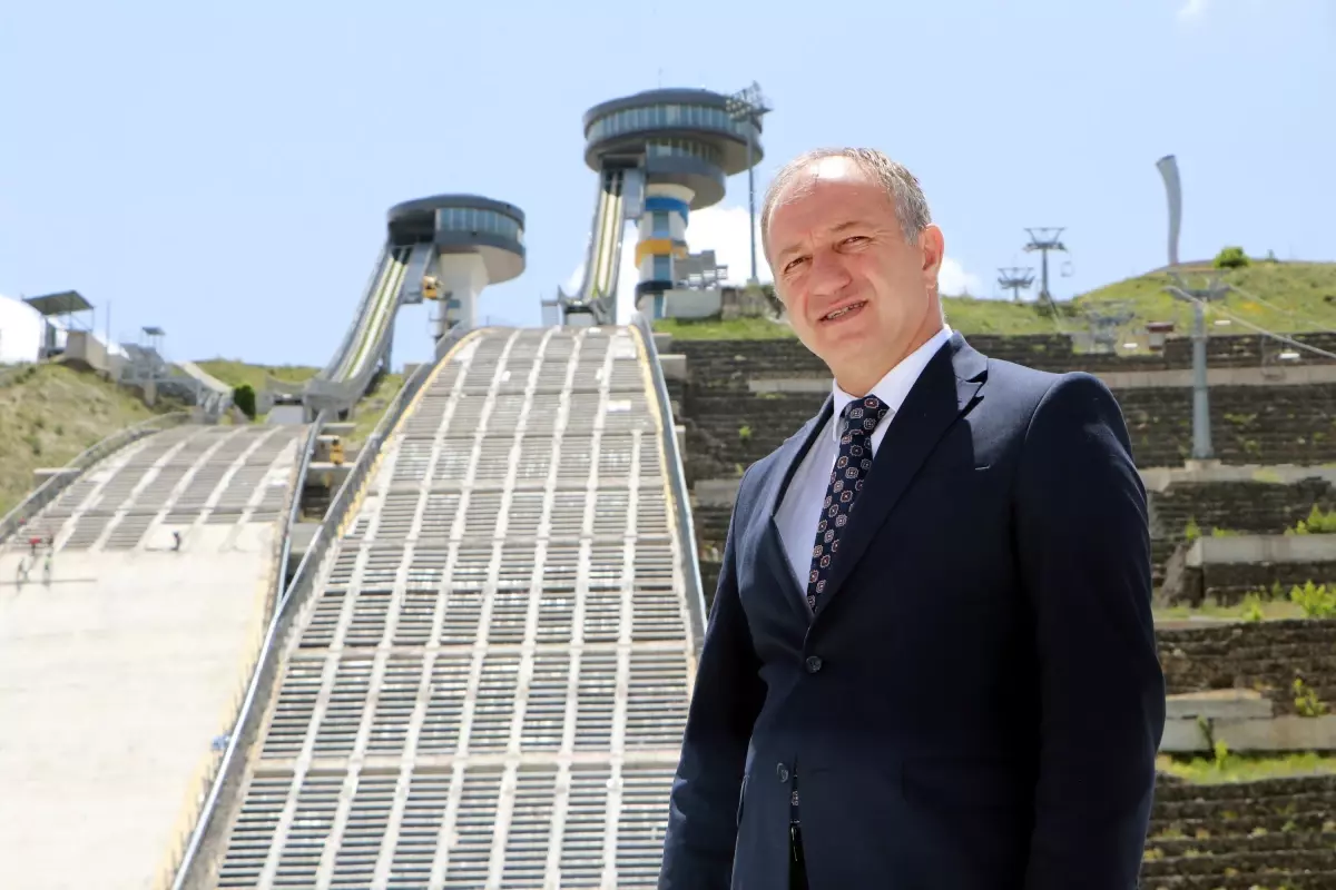 Erzurum'daki Kayakla Atlama Kuleleri Ahşap Pistlerle Yenileniyor