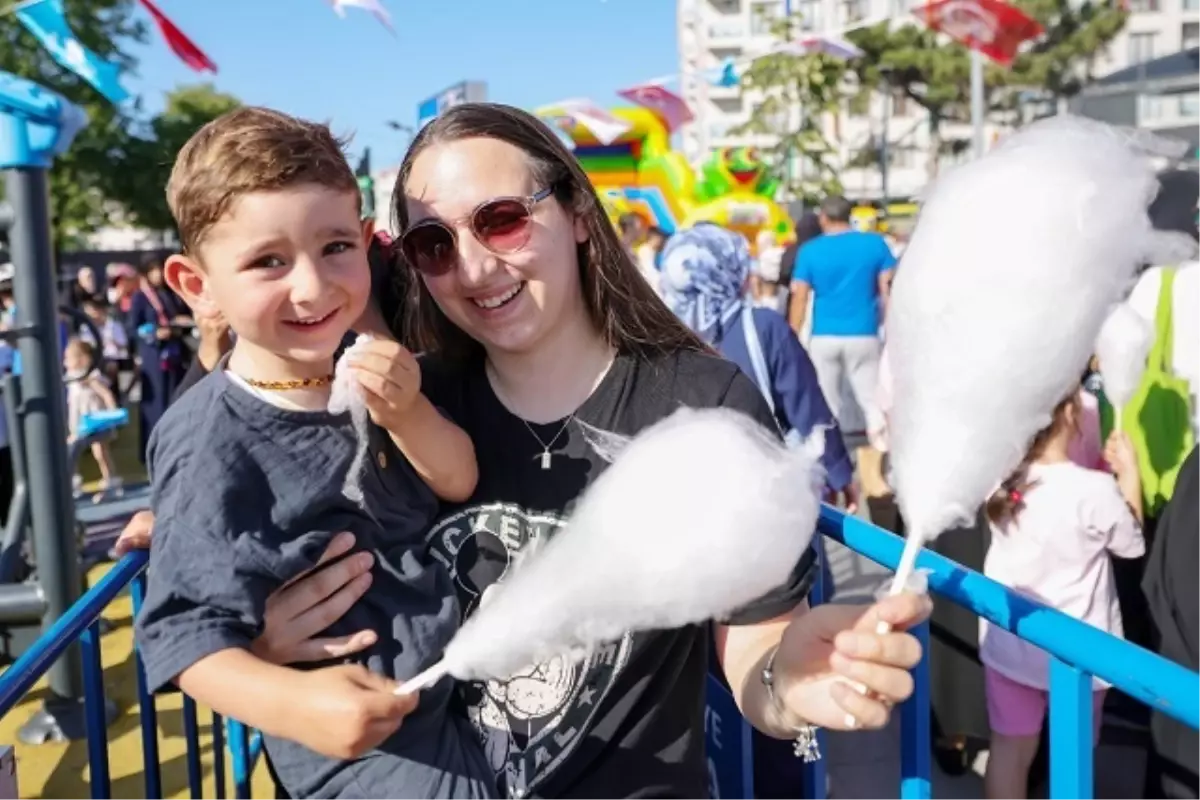 Ümraniye'de Çocuk Festivali Başladı