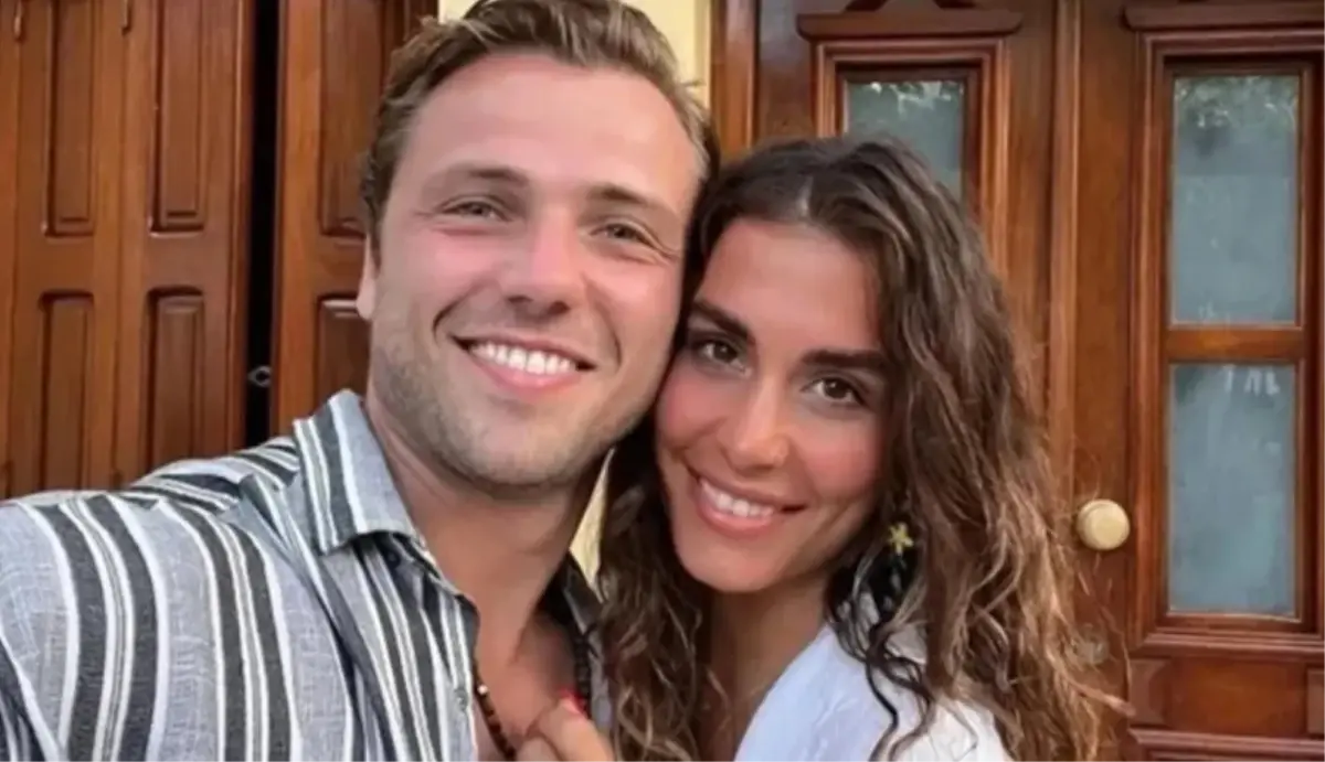 Zeynep Mayruk ve Tolga Sarıtaş'ın Bebeklerine Ne İsim Koydular? Duygulandıran Açıklama!