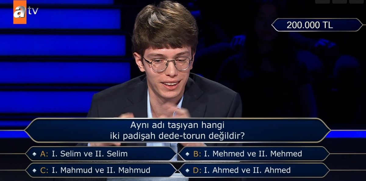 Aynı adı taşıyan hangi iki padişah dede-torun değildir, hangi padişah dede-torundur?