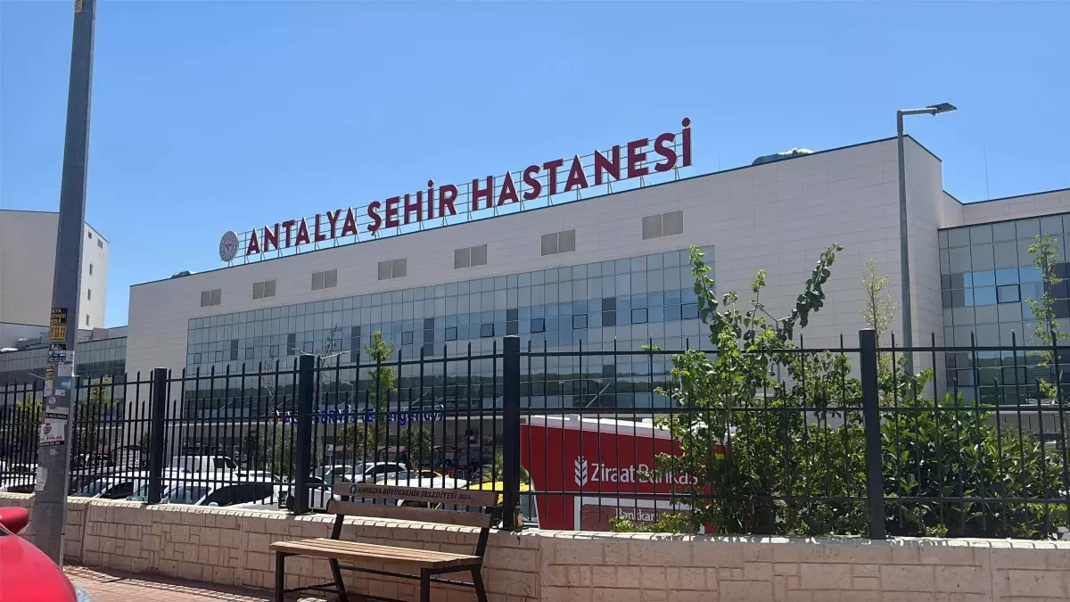 Beyin Ölümü Gerçekleşen Hastanın Organları 3 Kişiye Umut Oldu