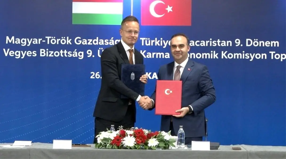 Bakan Kacır 9. Dönem Türkiye-Macaristan KEK Toplantısı'na katıldı