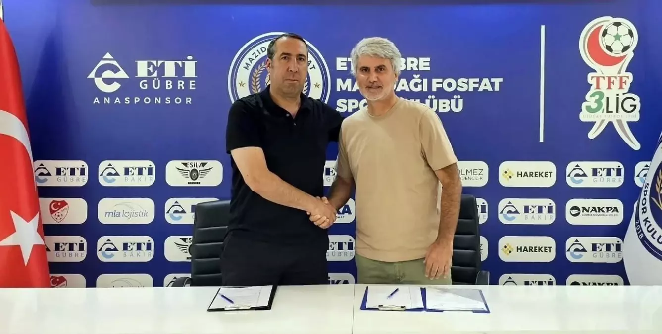 10 gün önce takımın başına hoca yaptılar 8 gün sonra kovdular