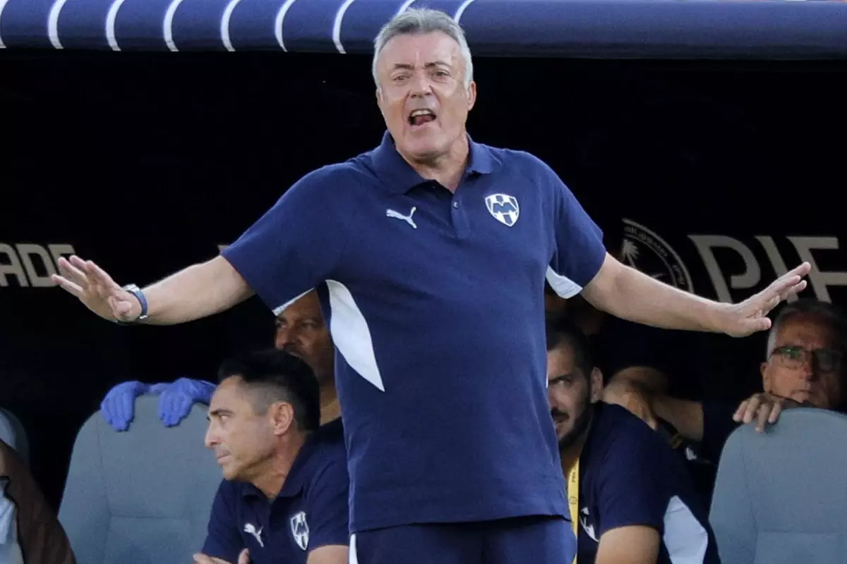 Galatasaray'da kriz çıkartan Domenec Torrent, FIFA Kulüpler Dünya Kupası'na damga vurdu