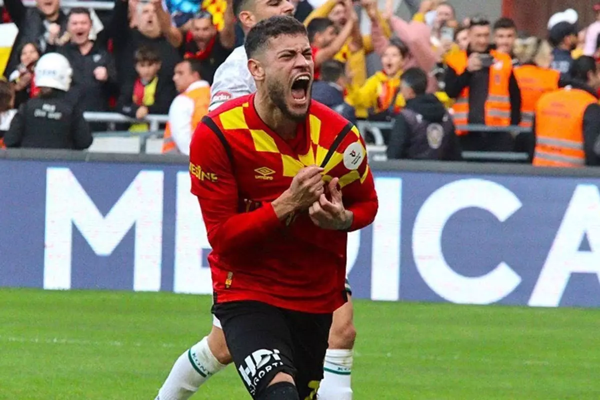 Göztepe'den Fulham'ın yaptığı tarihi teklife ret