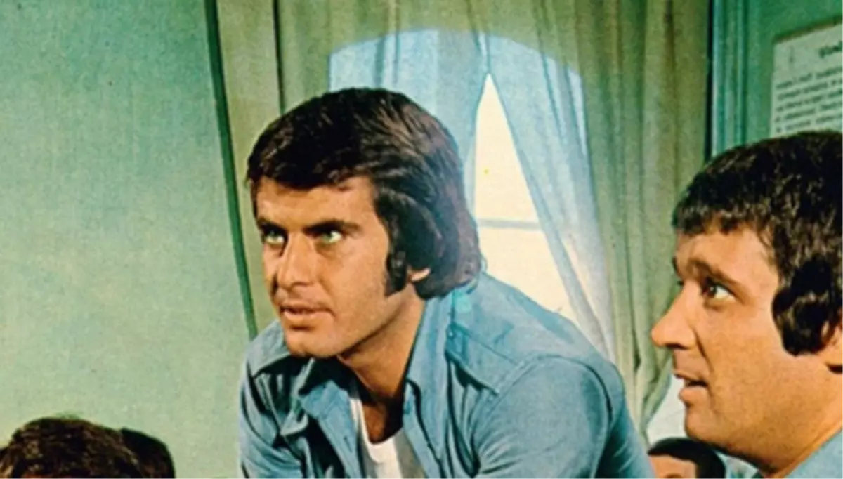 Hababam Sınıfı Sınıfıta Kaldı filmi oyuncuları kim, konusu ne, sonu nasıl bitiyor?