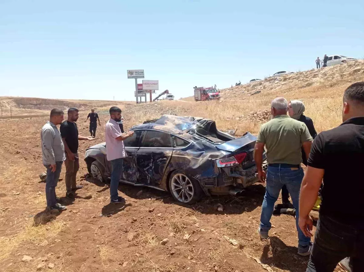 Mardin'de Takla Atan Araçta 2 Yaralı