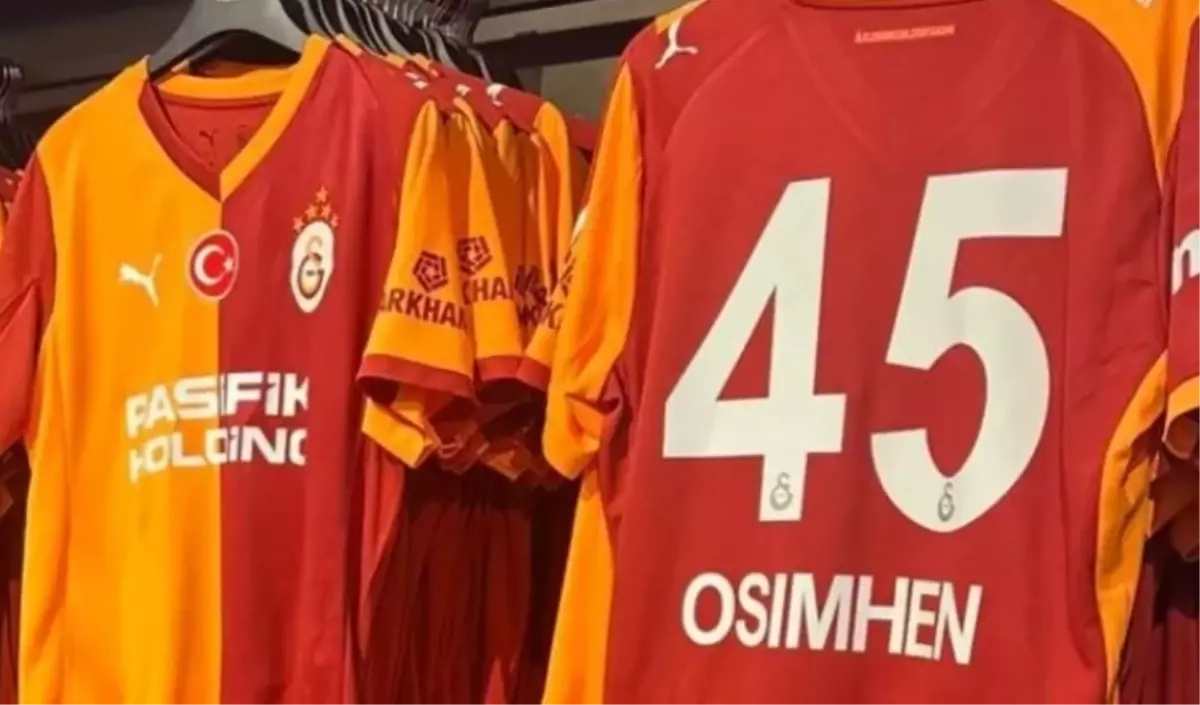 Osimhen formaları neden GS Store'da satılıyor, Osimhen kalacak mı?