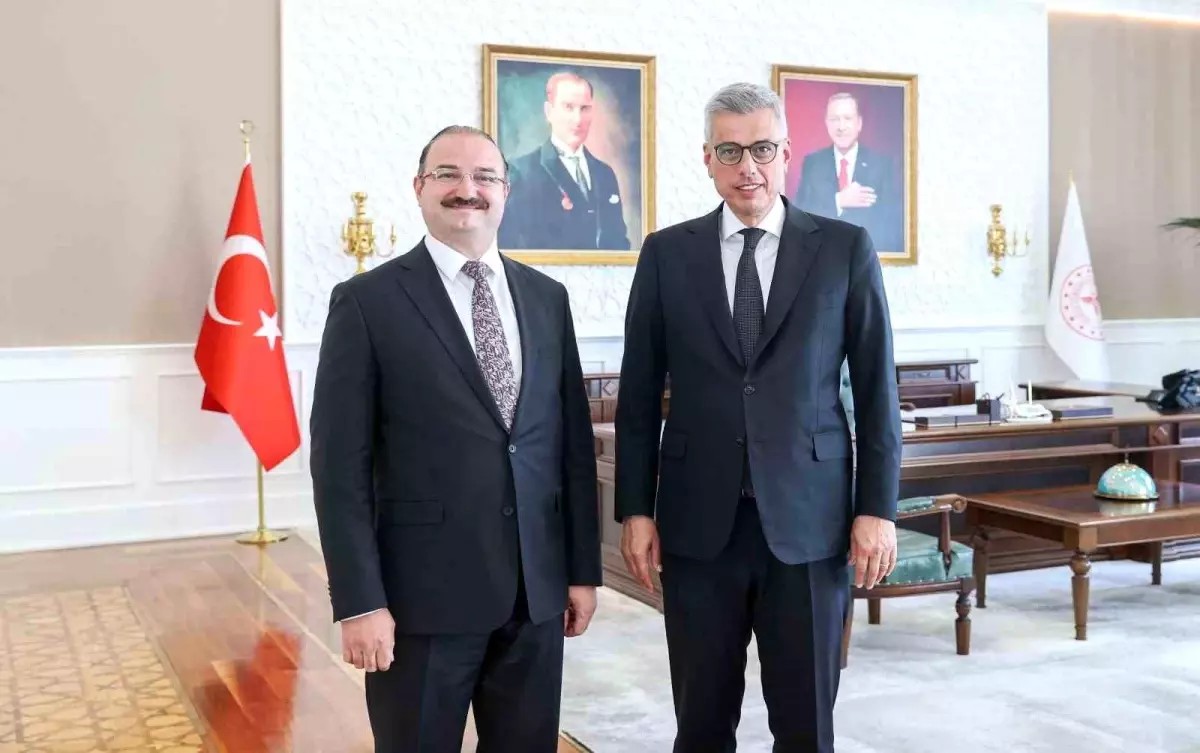 Atatürk Üniversitesi ve Sağlık Bakanı Arasında Kritik Görüşme