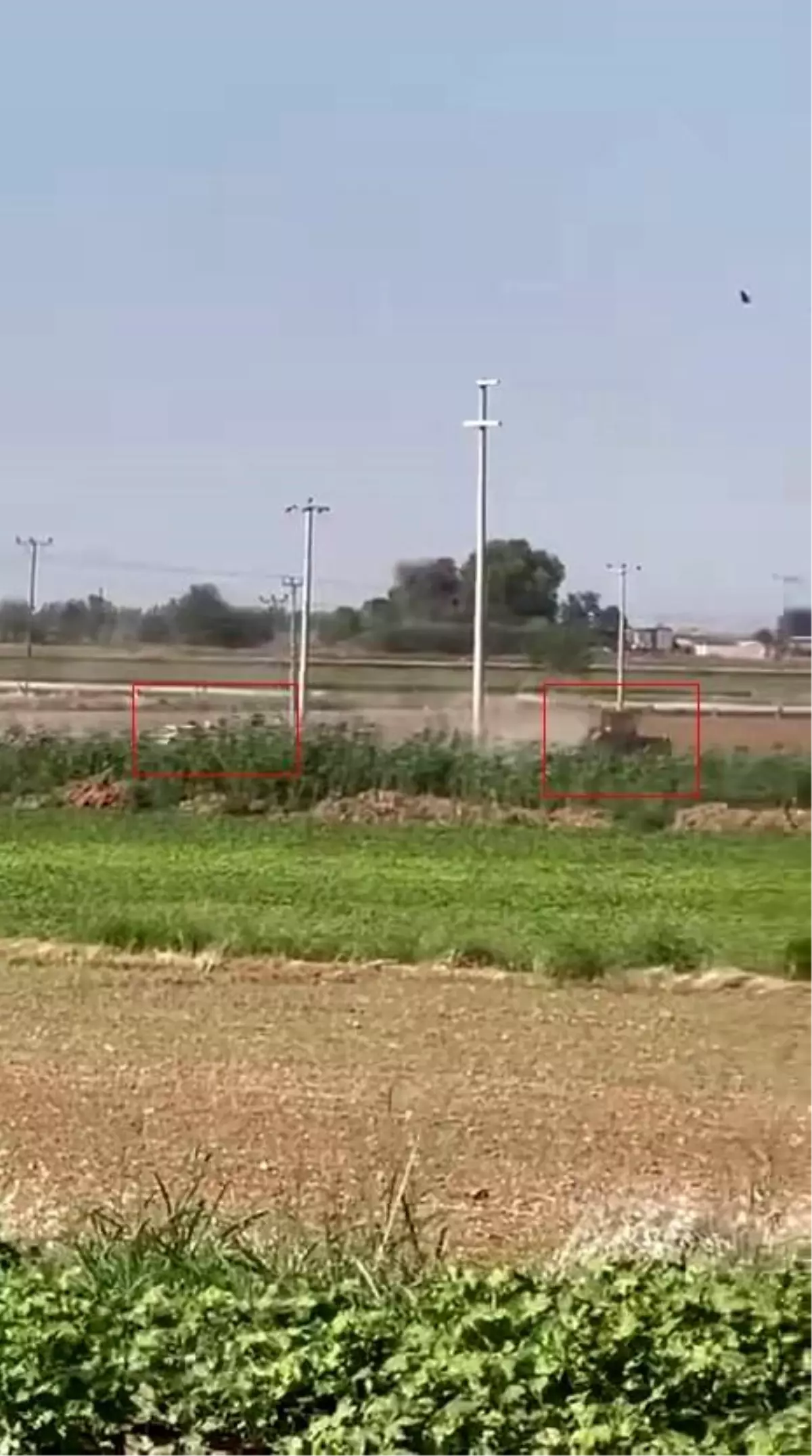 Trafik Polisi Traktör Sürücüsünü Tarlada Kovaladı