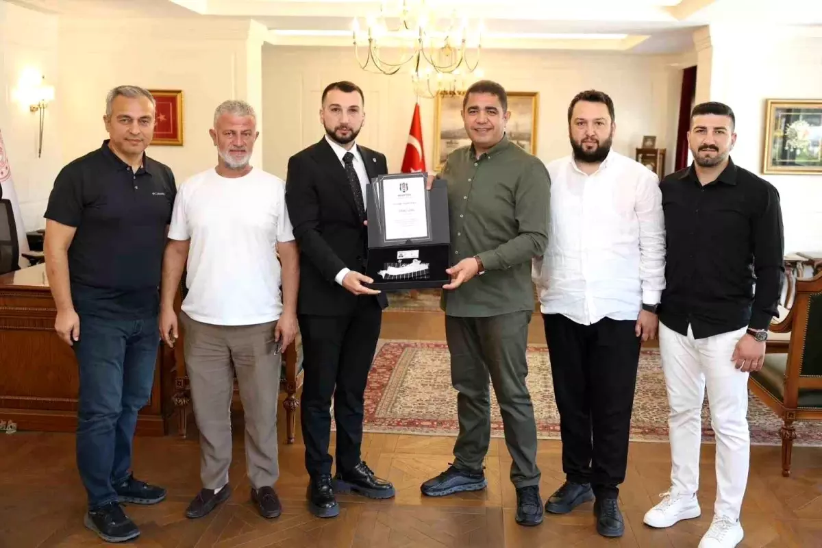 Düzce Beşiktaşlılar Derneği'nden Vali Aslan'a Ziyaret