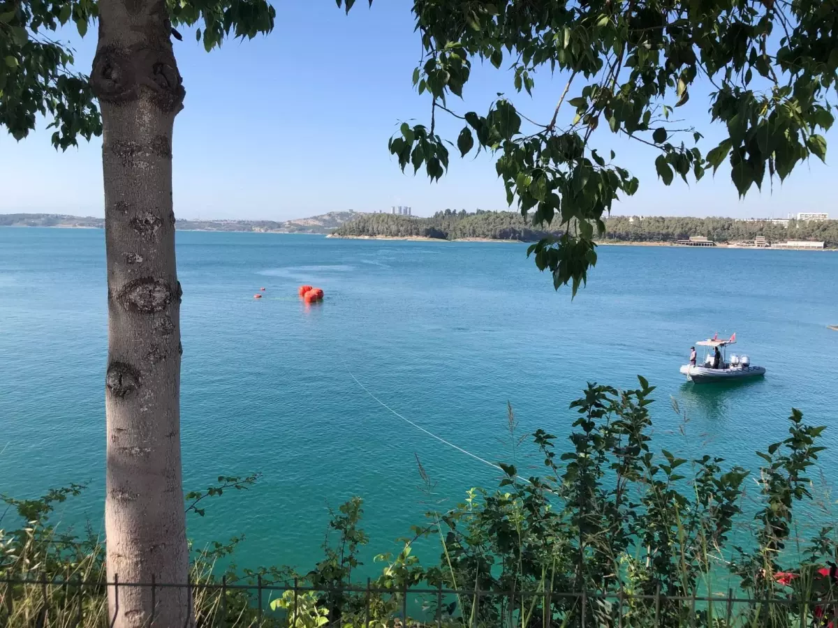 Adana'da Uçak Enkazı 8 Gün Sonra Bulundu ve Çıkarıldı