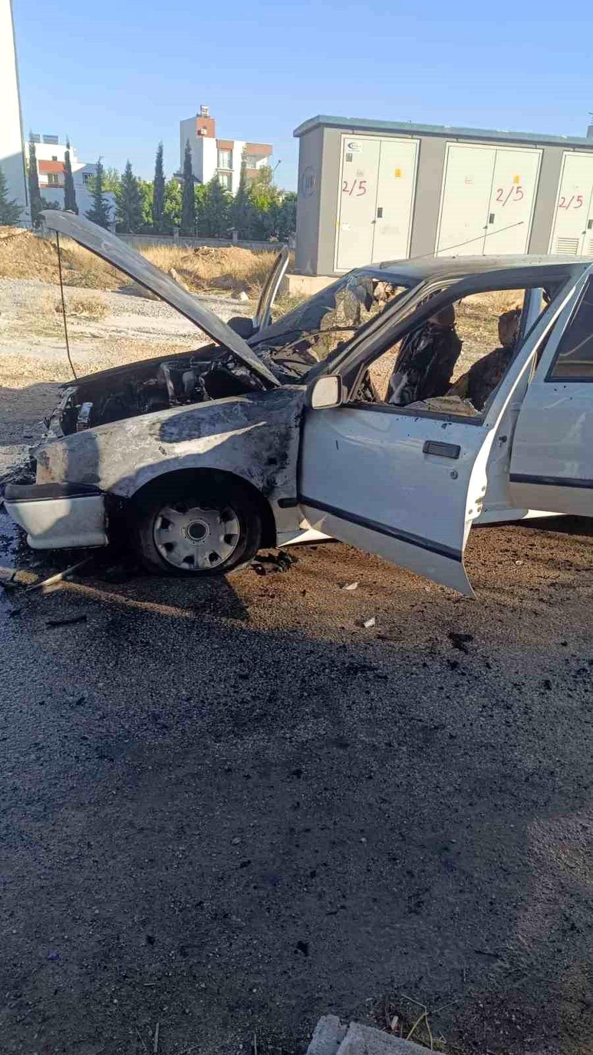 Adıyaman'da Seyir Halindeki Otomobilde Yangın Paniğe Neden Oldu
