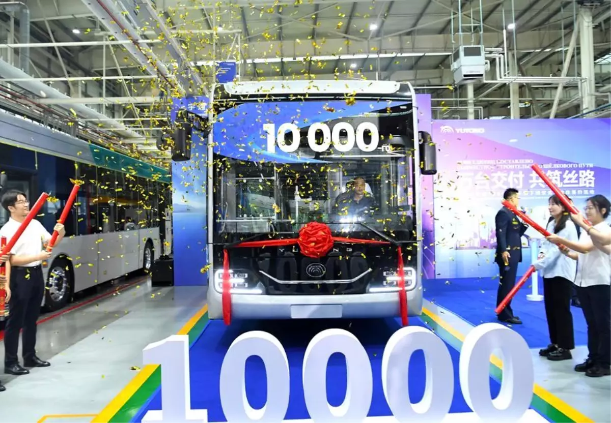 Yutong, Orta Asya'ya 10.000'inci Otobüsünü İhraç Etti