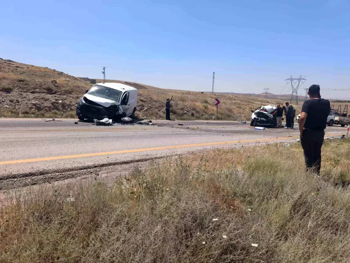 Ankara'da Trafik Kazası: 1 ölü, 1 yaralı