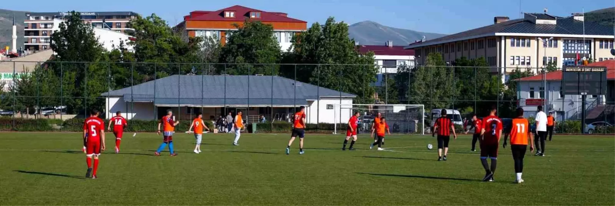 Bayburt'ta Babalar Günü Futbol Turnuvası Düzenlendi