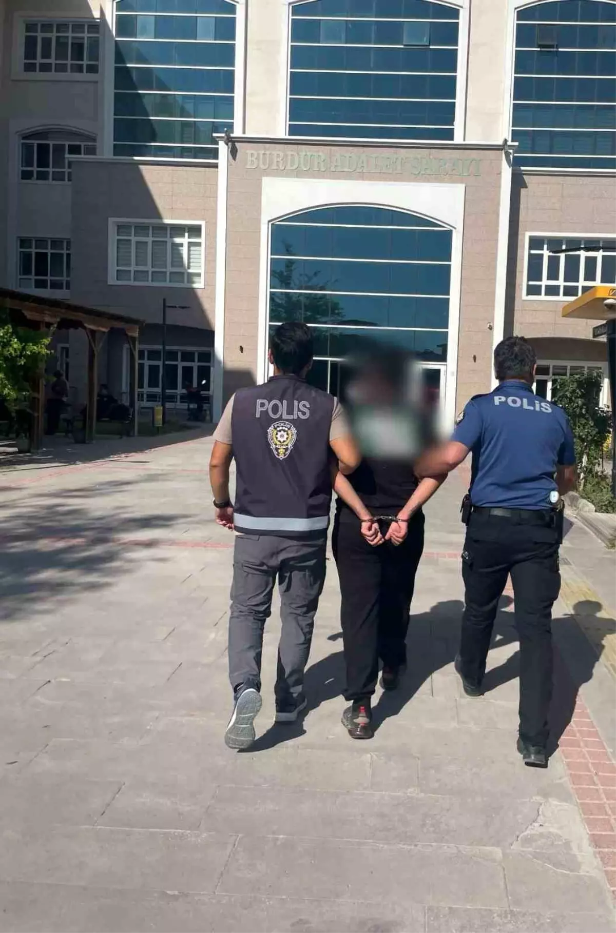 Burdur'da Araç ve Motosiklet Hırsızlığı Şüphelisi Yakalandı