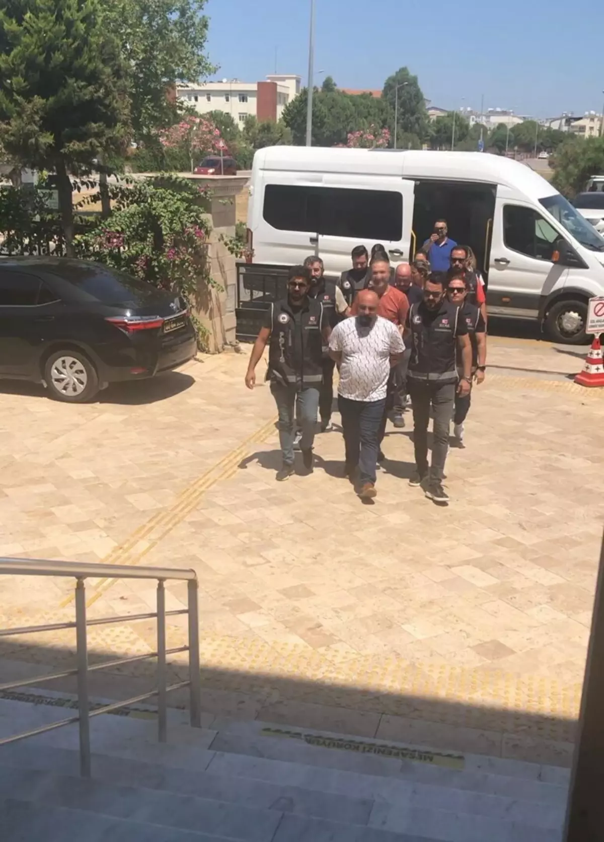 Didim Belediyesi'nde Usulsüzlük İddiasıyla 4 Tutuklama