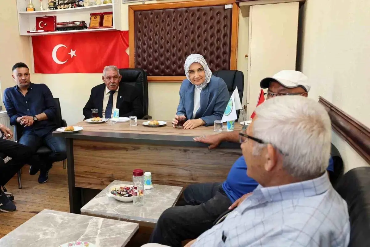 Vali Yiğitbaşı, Emekli Demiryolu İşçileri ile Bir Araya Geldi