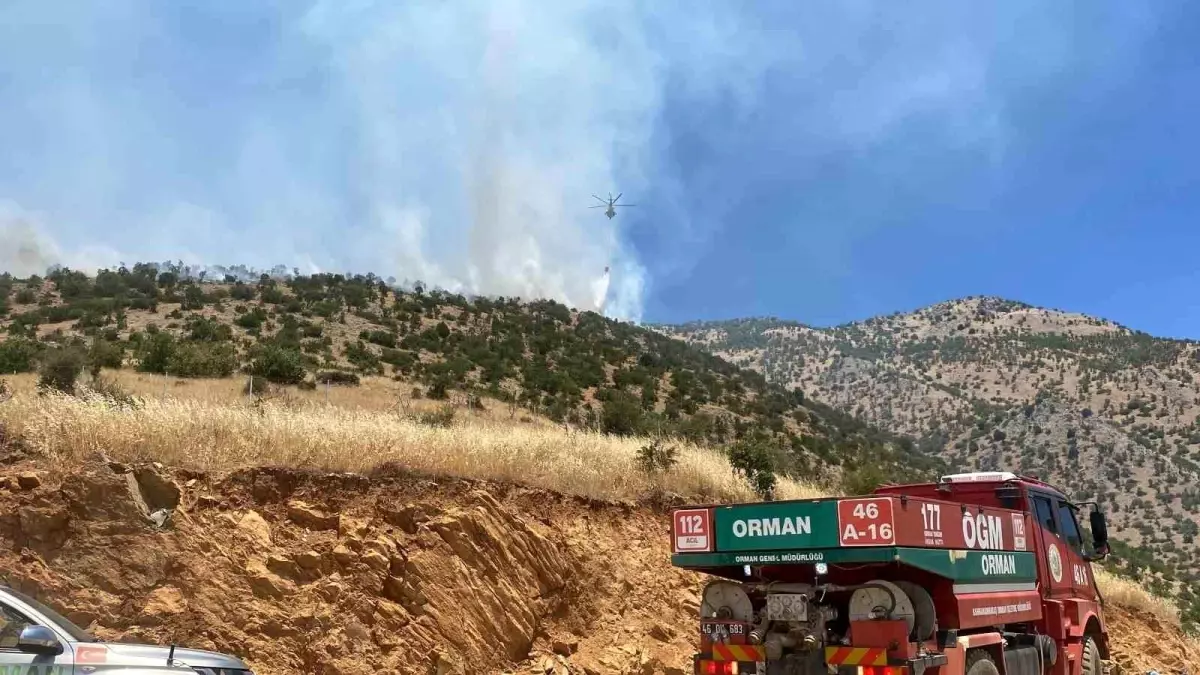 Kahramanmaraş'ta Orman Yangınına Müdahale Sürüyor