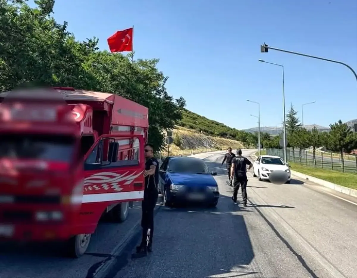 Isparta'da Sentetik Ecza Operasyonu: 2 Şahıstan 28 Adet Ele Geçirildi