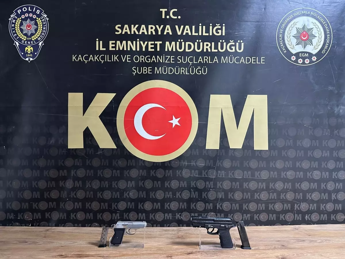 Sakarya'da Silah Kaçakçılığına Yönelik Operasyon: 4 Gözaltı