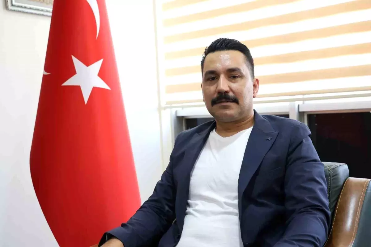 Şehit kardeşi Zülküf Yılmaz: "PKK'nın Türkiye Cumhuriyetine, hatta Türkiye Cumhuriyetinde yaşayan Kürtlere bir barış borcu var"