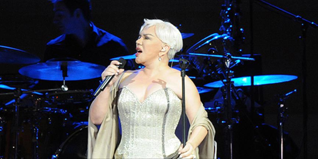 Sezen Aksu Linç şarkısının sözleri! Sezen Aksu yeni albüm mü çıkardı? Sezen Aksu Linç şarkısının sözleri! Sezen Aksu yeni albüm mü çıkardı?