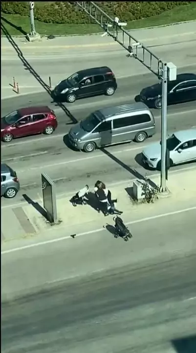 The fight of the beggars revealed how we are exploited