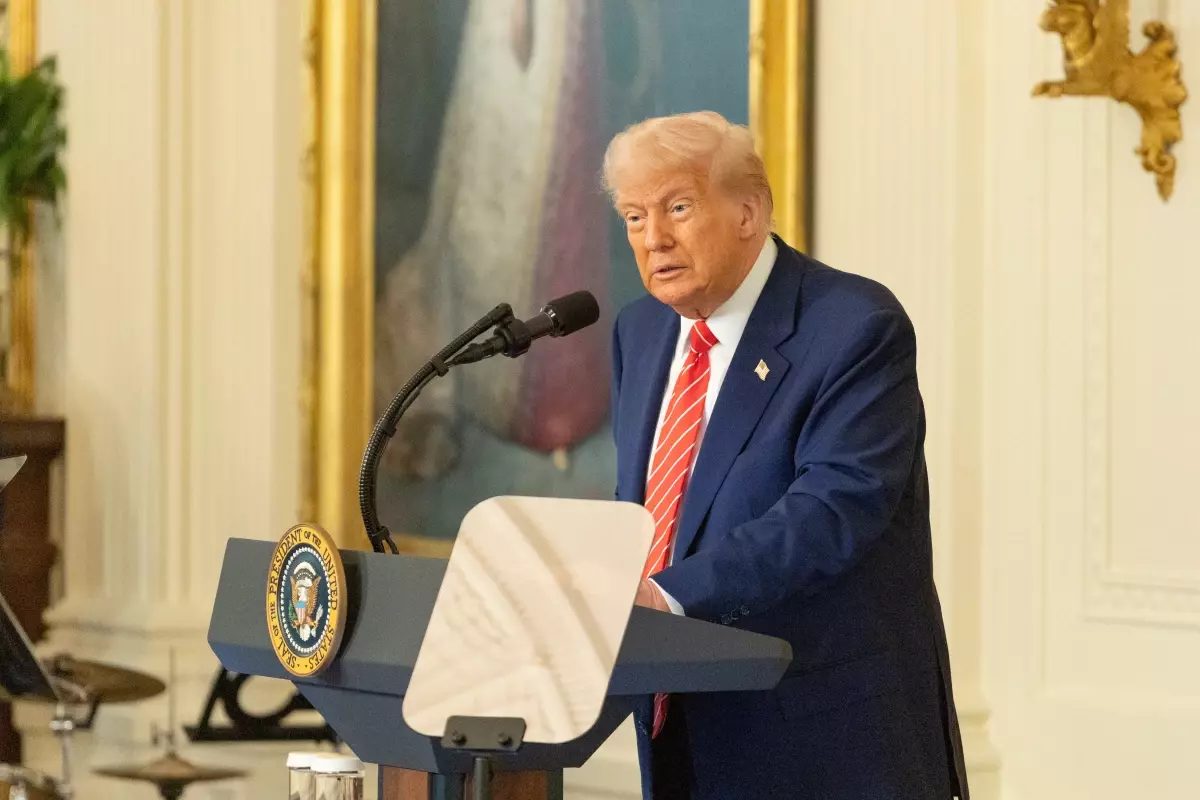 Trump, Çin ile Ticaret Anlaşmasını İmzaladıklarını Açıkladı