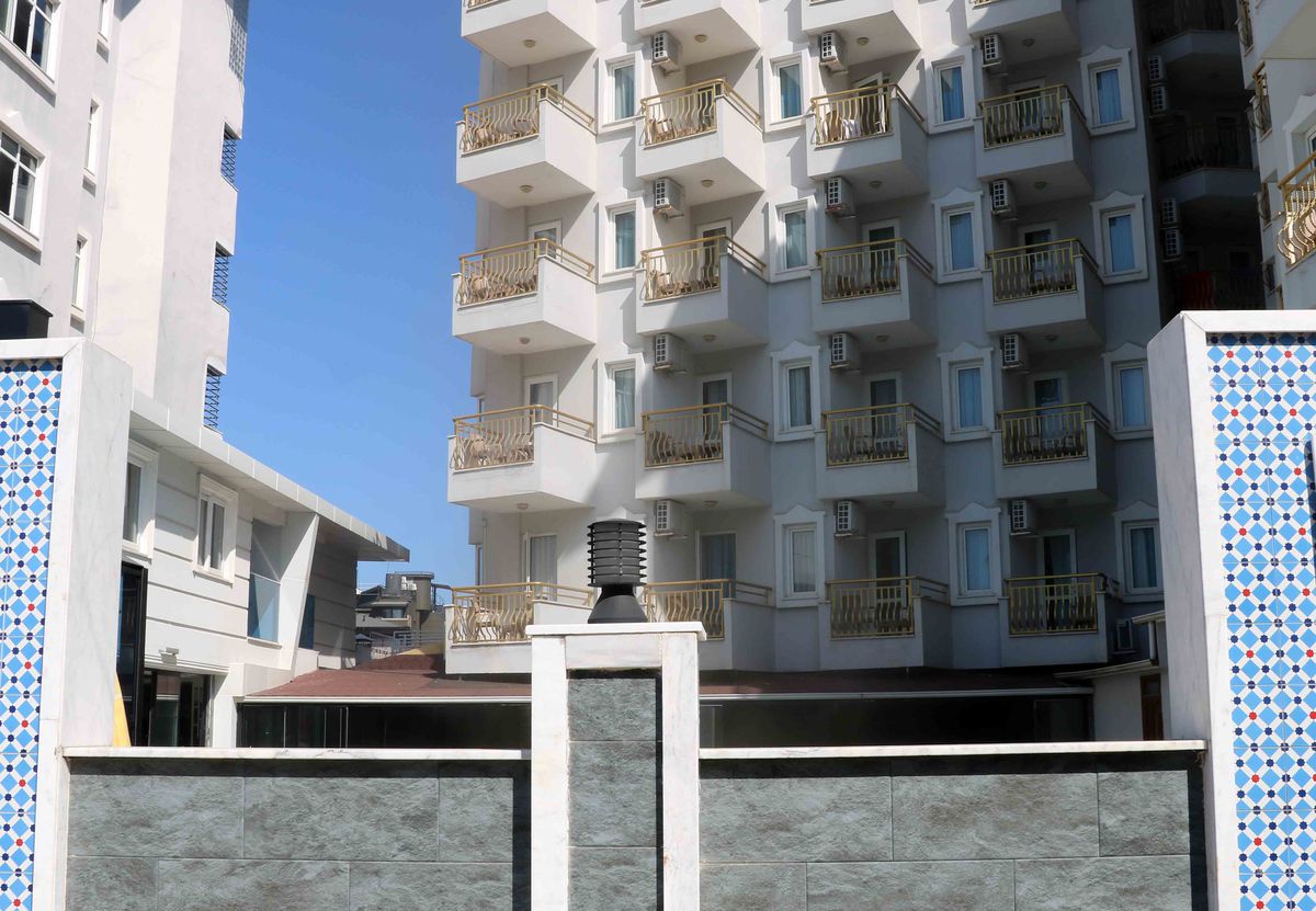 Alanya'daki Otelde Yangın Paniği