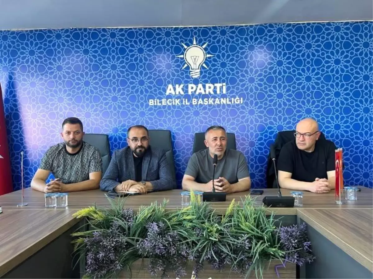 AK Parti Merkez İlçe İlk Yönetim Kurulu Toplantısı Gerçekleşti
