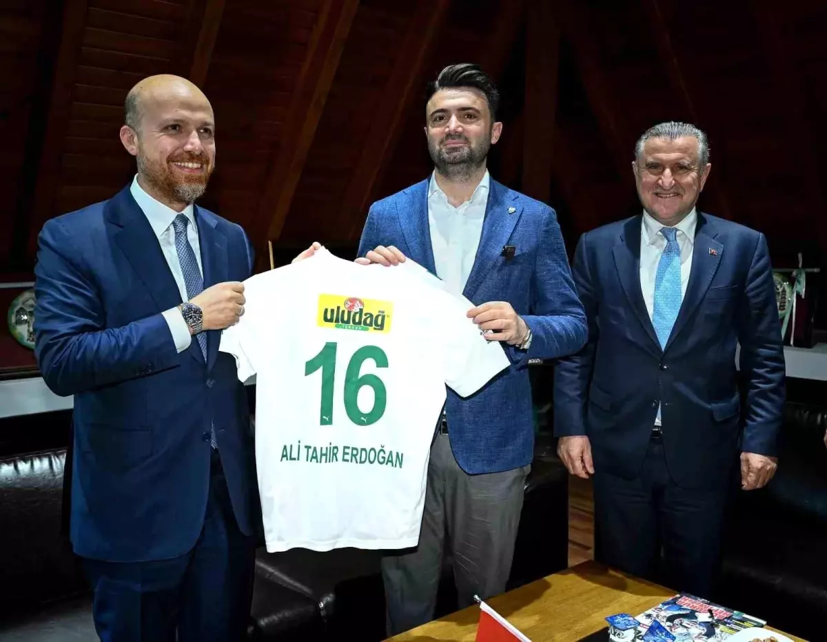 Bakan Bak ve Bilal Erdoğan'dan Bursaspor'a Destek Ziyareti
