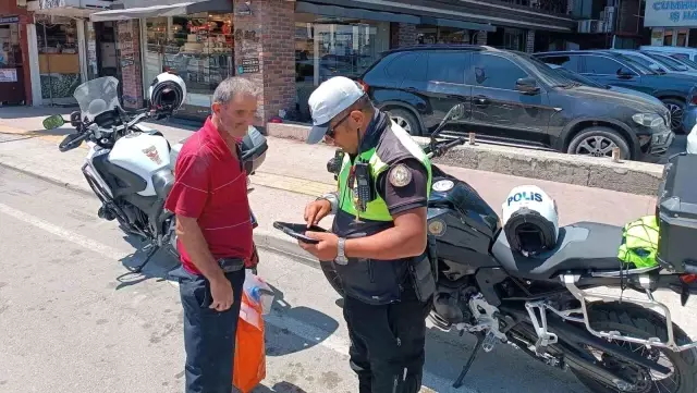 A big shock for the citizen who did not use the pedestrian crossing! They handed him the ticket