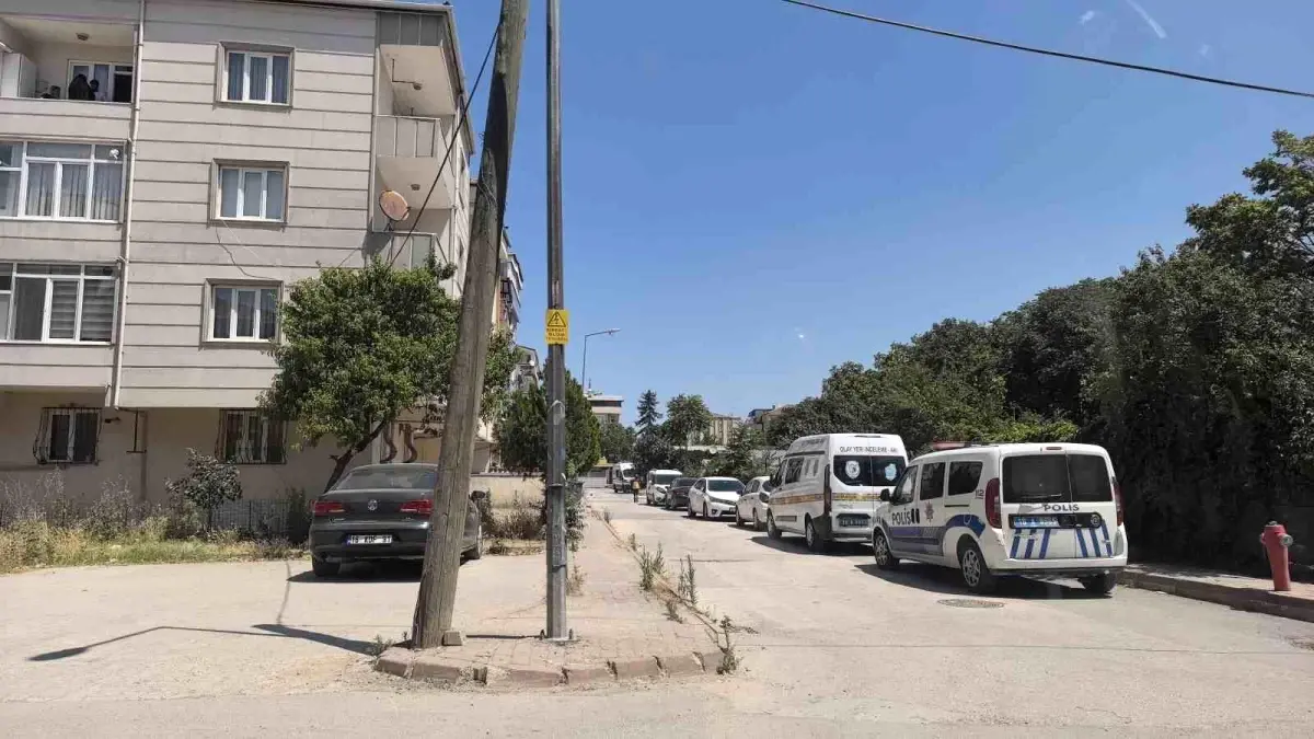 Bursa'da 1 Aylık Bebek Beşiğinde Ölü Bulundu
