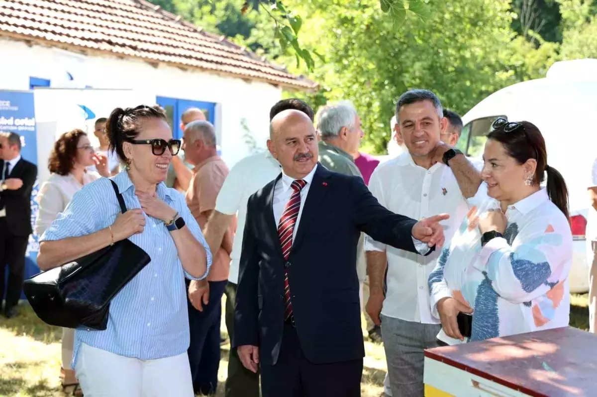 Düzce Üniversitesi'nde Bilim Kafe Etkinlikleri Başladı