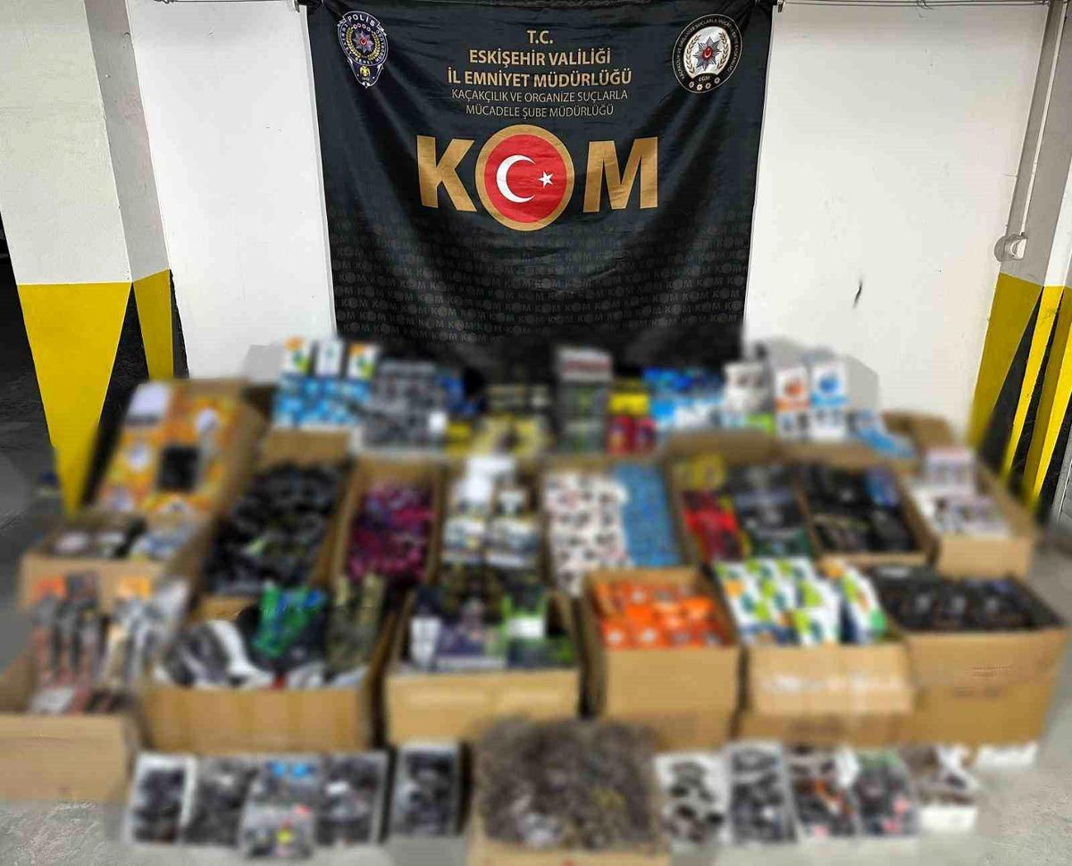 Eskişehir'de Kaçakçılık Operasyonu: 4 Bin 966 Kaçak Eşya ve 1 Tutuklama
