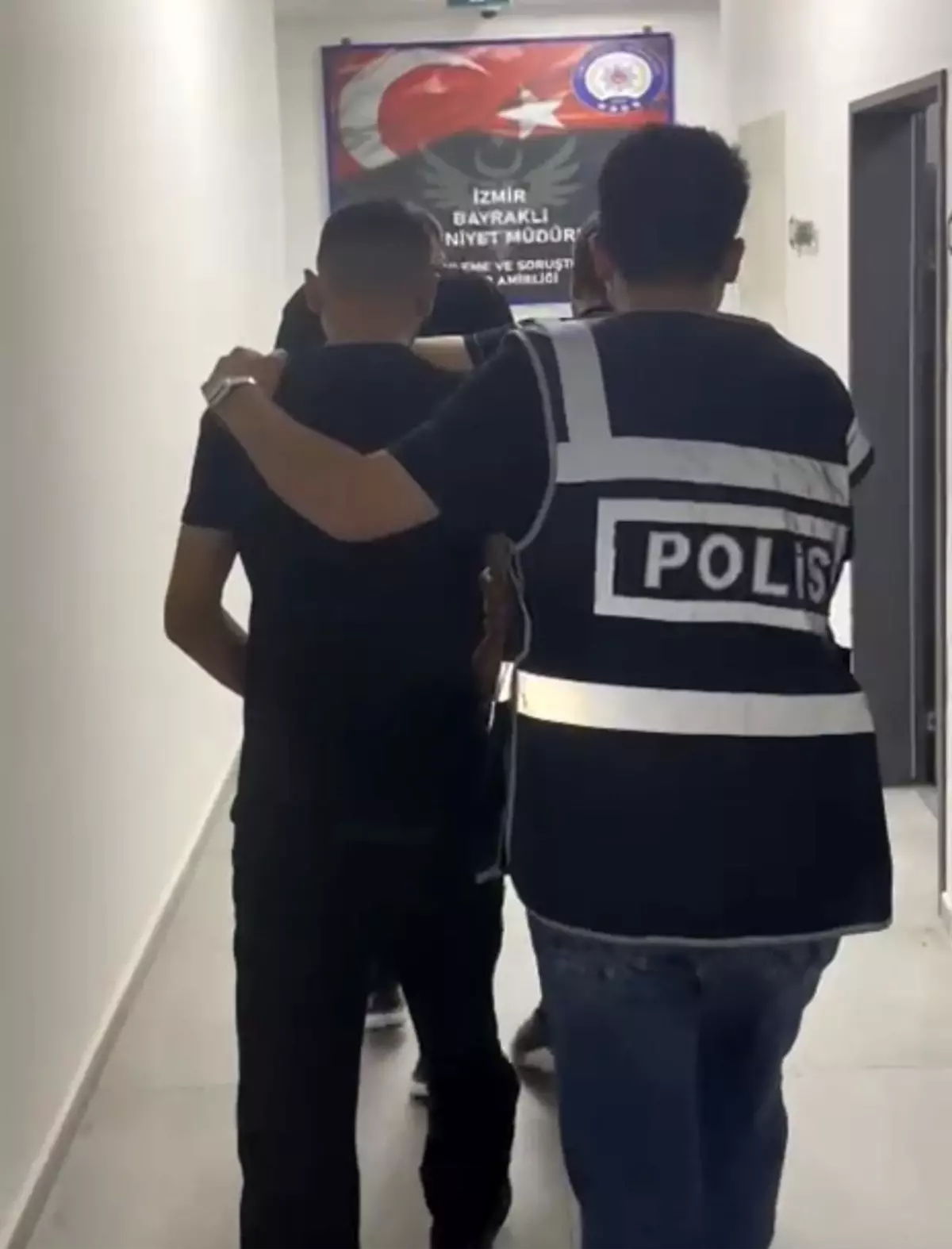 Düğün Öncesi Silah Avına Çıkan 4 Kişiye Baskın: 2 Tutuklama
