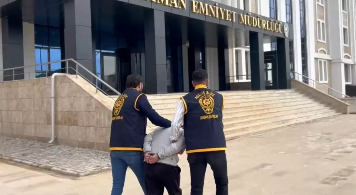 Adıyaman'da Hırsızlık Suçundan Aranan İki Şahıs Yakalandı