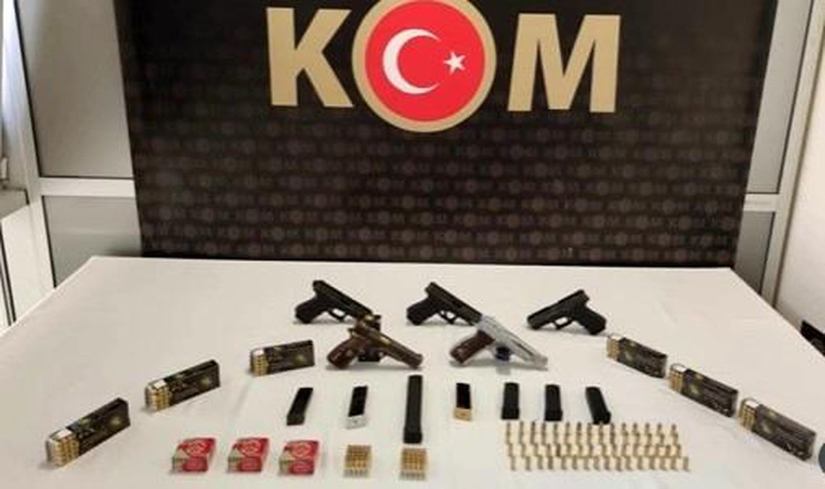 Kütahya'da Silah Ticareti Operasyonu: Bir Kişi Tutuklandı