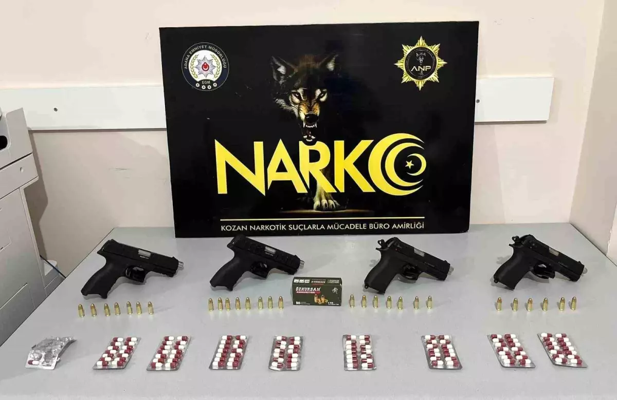 Polisten Kaçan Araçta 4 Gözaltı, Ruhsatsız Silah ve Uyuşturucu Ele Geçirildi