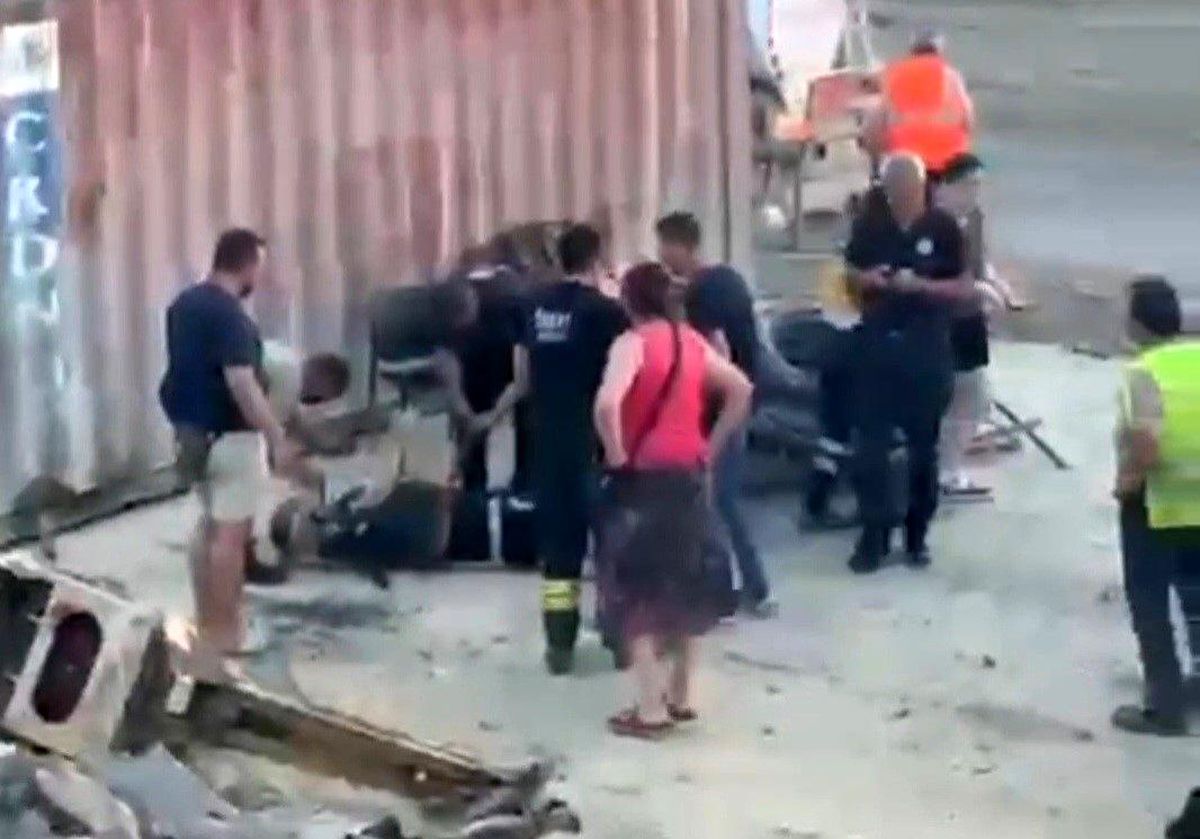 Tekirdağ'da Kontrolden Çıkan Otomobil Yol Yapım Alanına Düştü: 2 Yaralı
